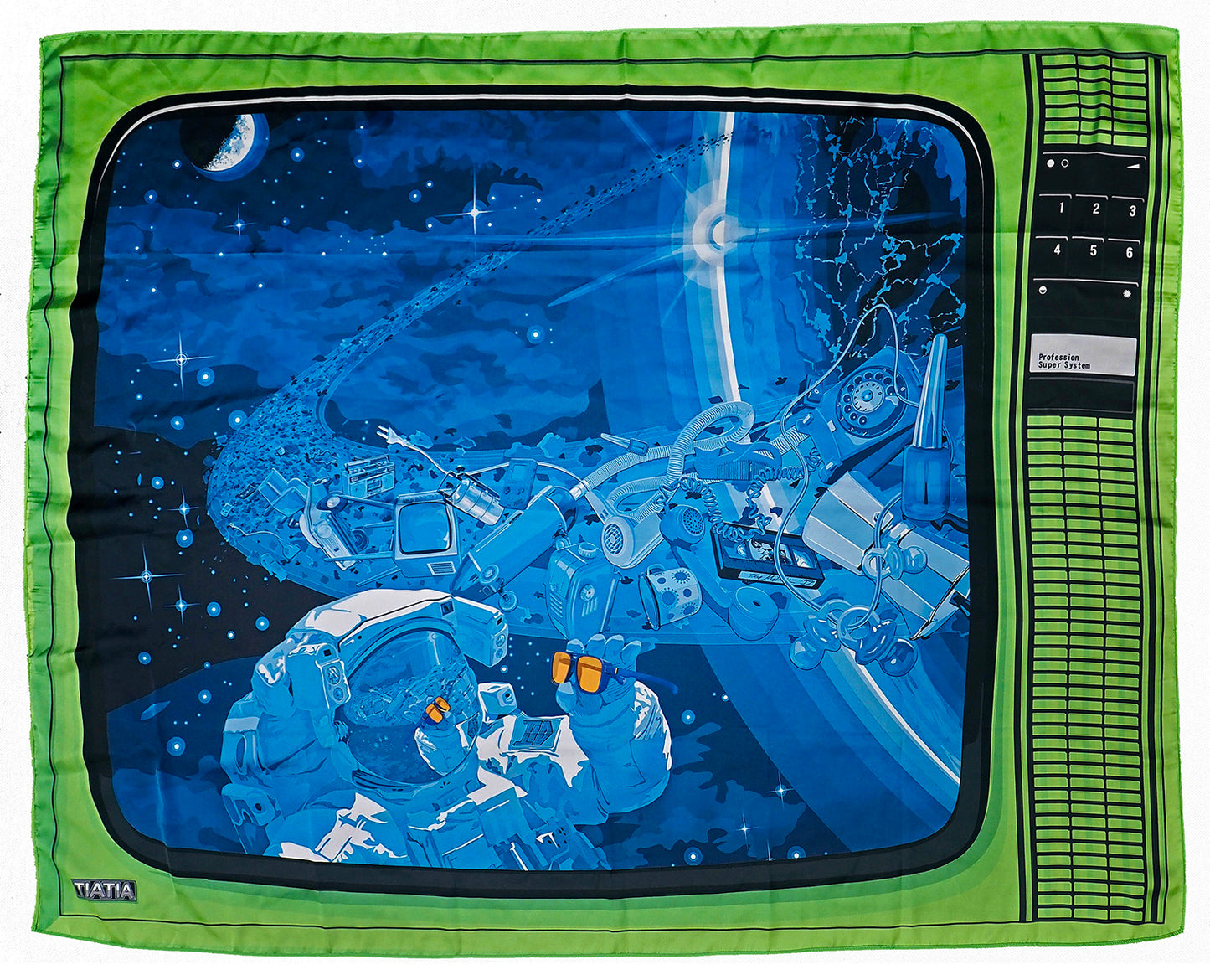 TV (Medium)
